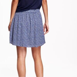 Old Navy Blue and White Mini Skater Skirt